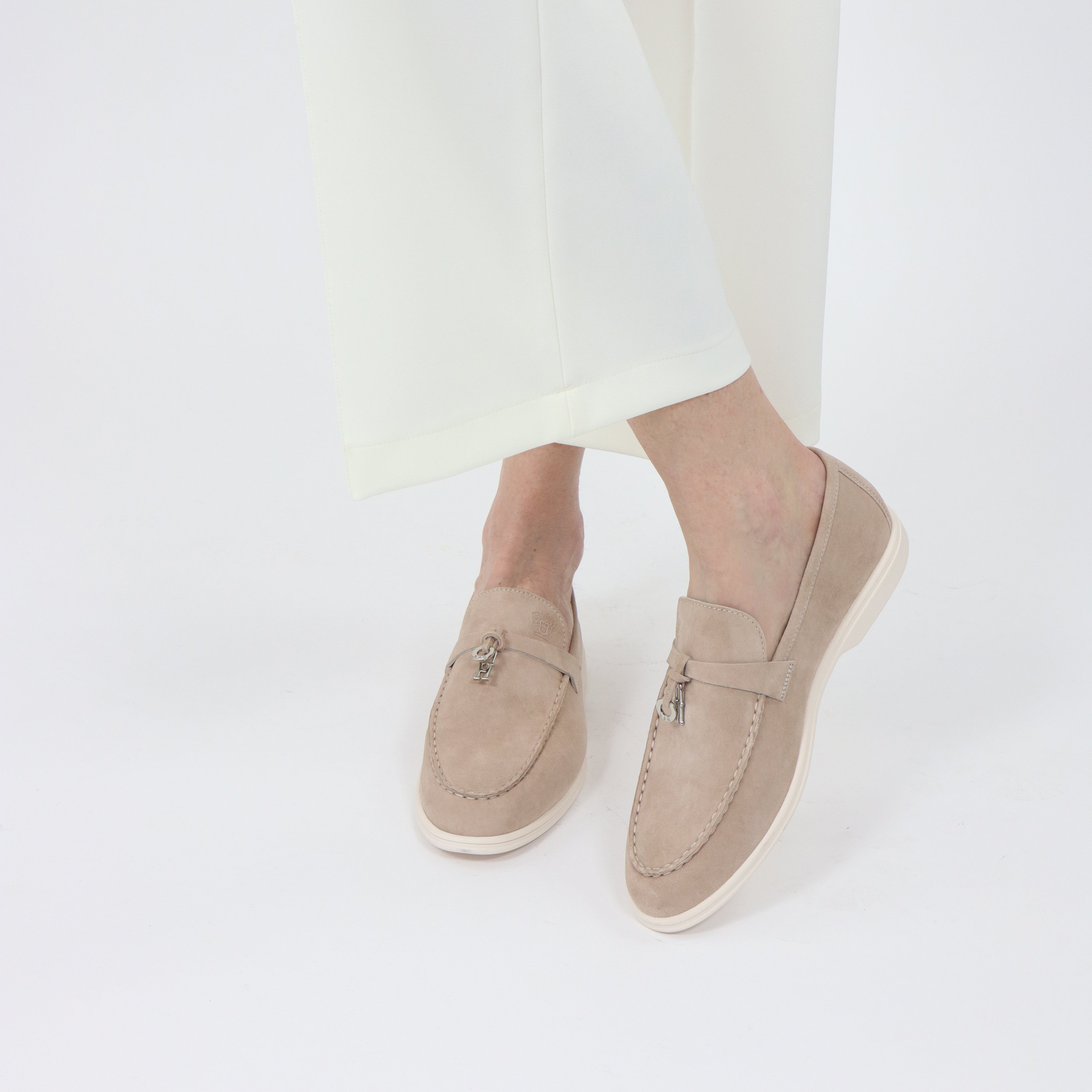 Adley 3|model